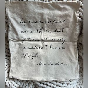 Custom Dumbledore quote (Harry Potter) pillow cover - good condition!